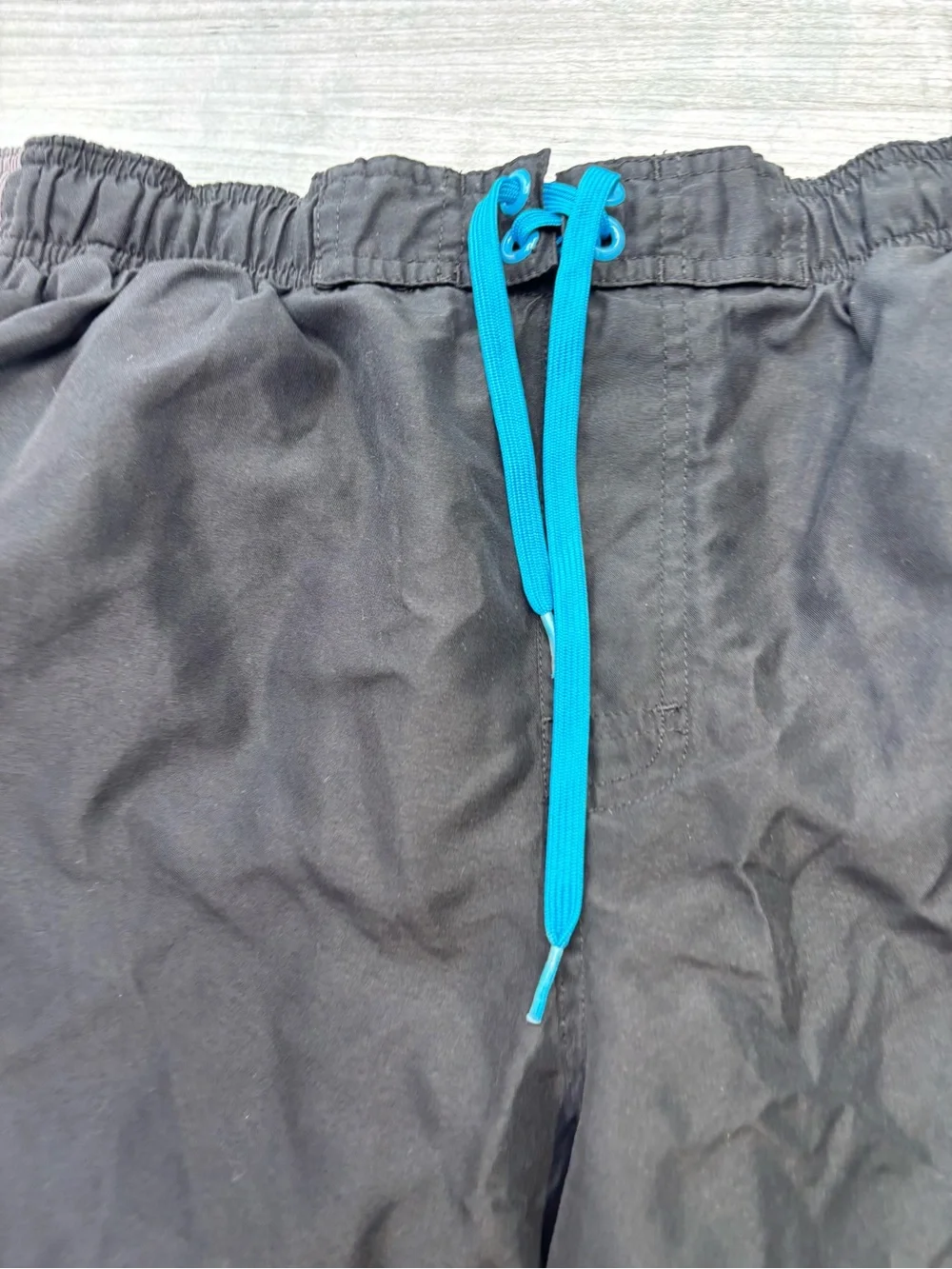 Nike Men’s y2k Black Swim Trunks with Teal Accents Size Large